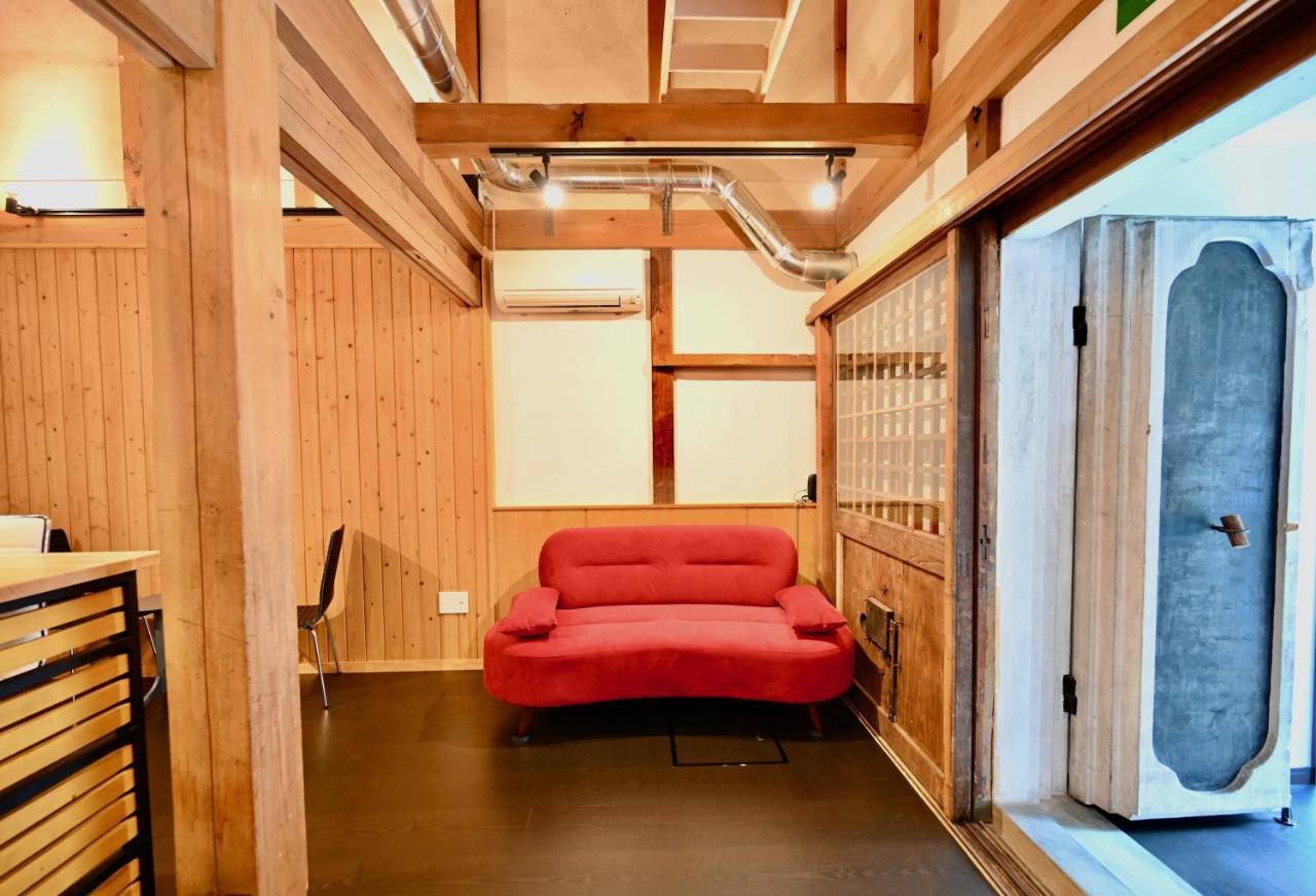 Manabi-Stay Takayama モダンな蔵ダイニングと半露天風呂付き古民家一棟貸切ホテル エクステリア 写真